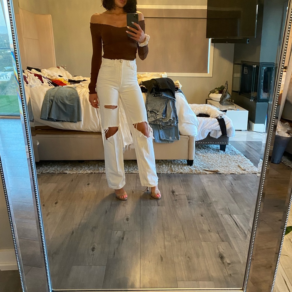 Zara wide leg white high rise jeans ripped